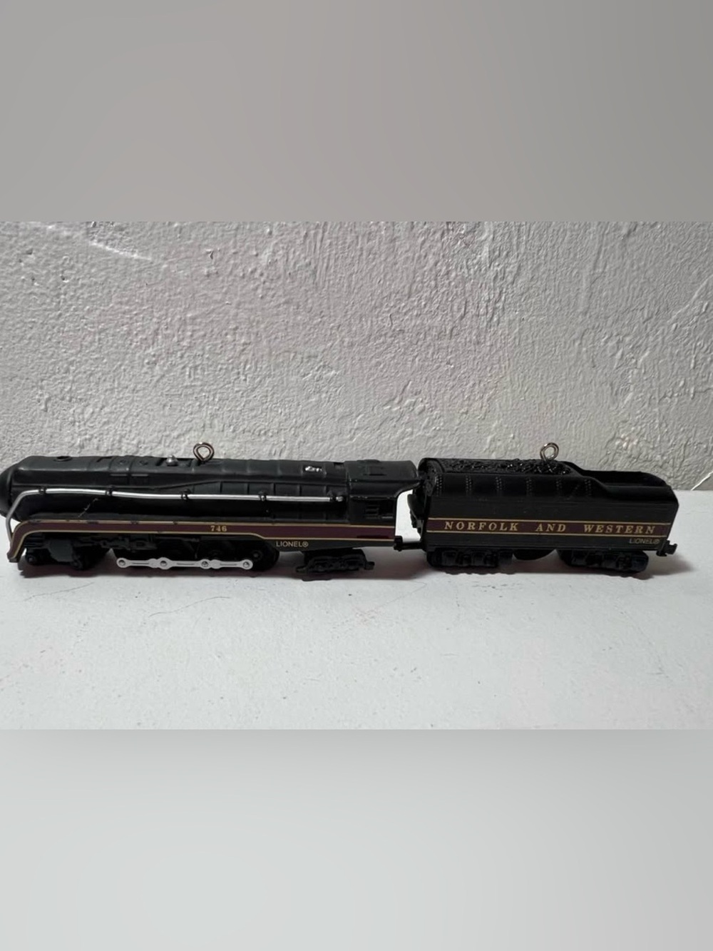 Vintage 1999 Hallmark Keepsake Lionel
Locomotive Christmas Ornament